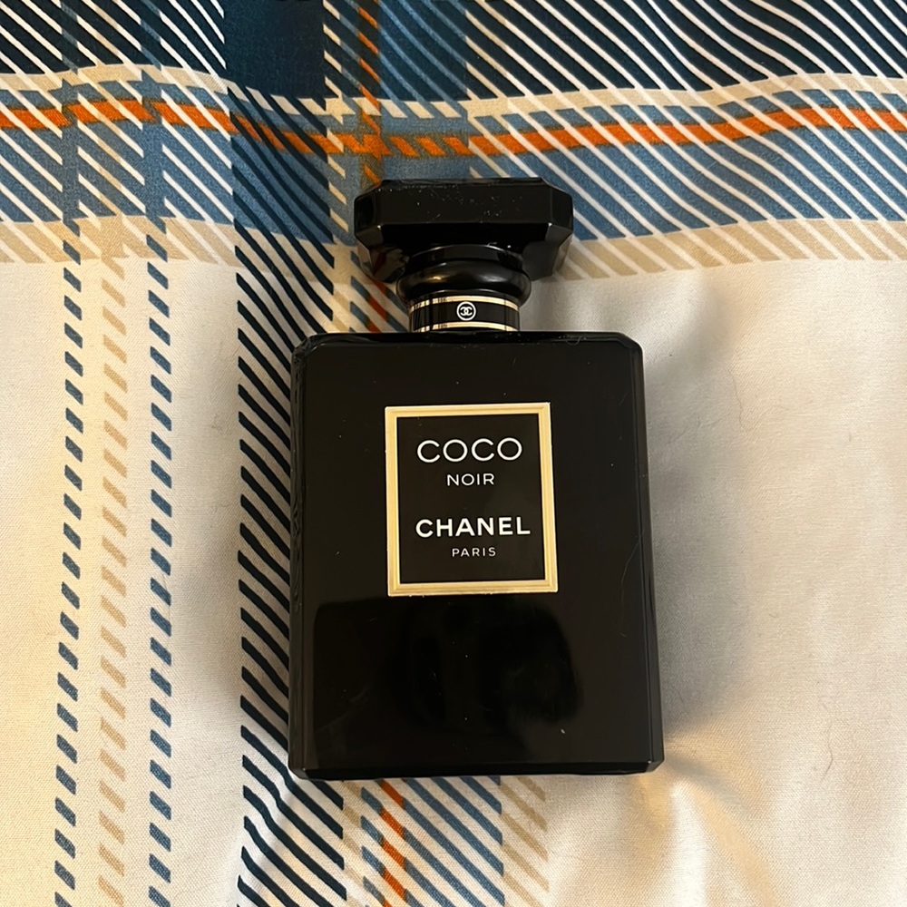 Coco Noir perfume by Chanel